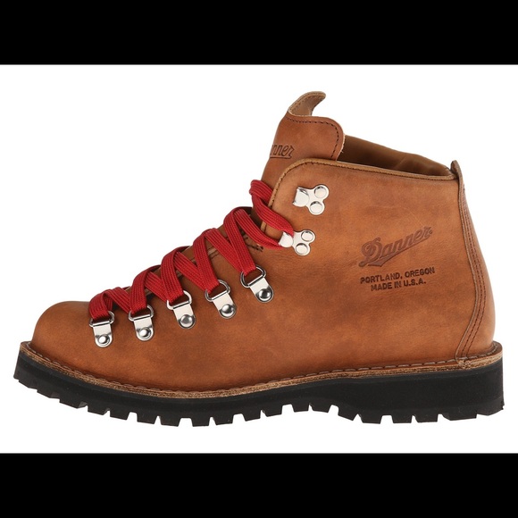 SOLD Danner Mountain Light Cascade Hiking boots - Picture 3 of 8